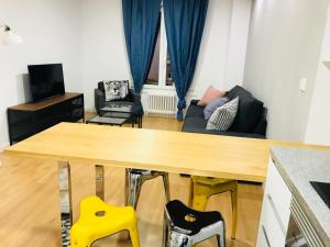 ImagenEl Balcón de Plaza del Pilar III 7