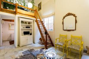 ImagenPRETTY DUPLEX IN BOHEMIAN DISTRICT-CITY CENTER 4