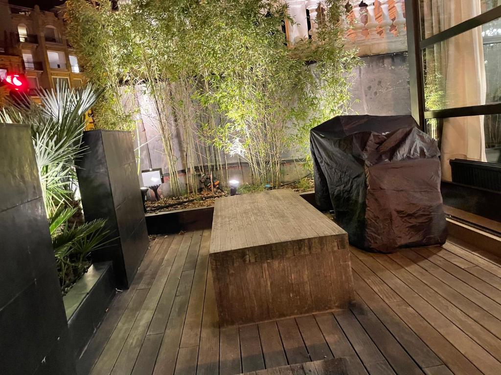 Casona de flores llimagen principal