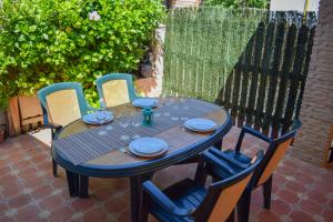 ImagenConfortable Bungalow en camping de La Manga 3