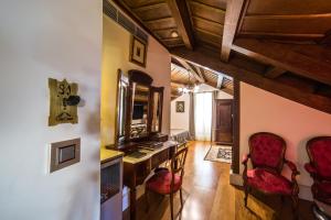 ImagenHotel Monumento Pazo de Orbán 4