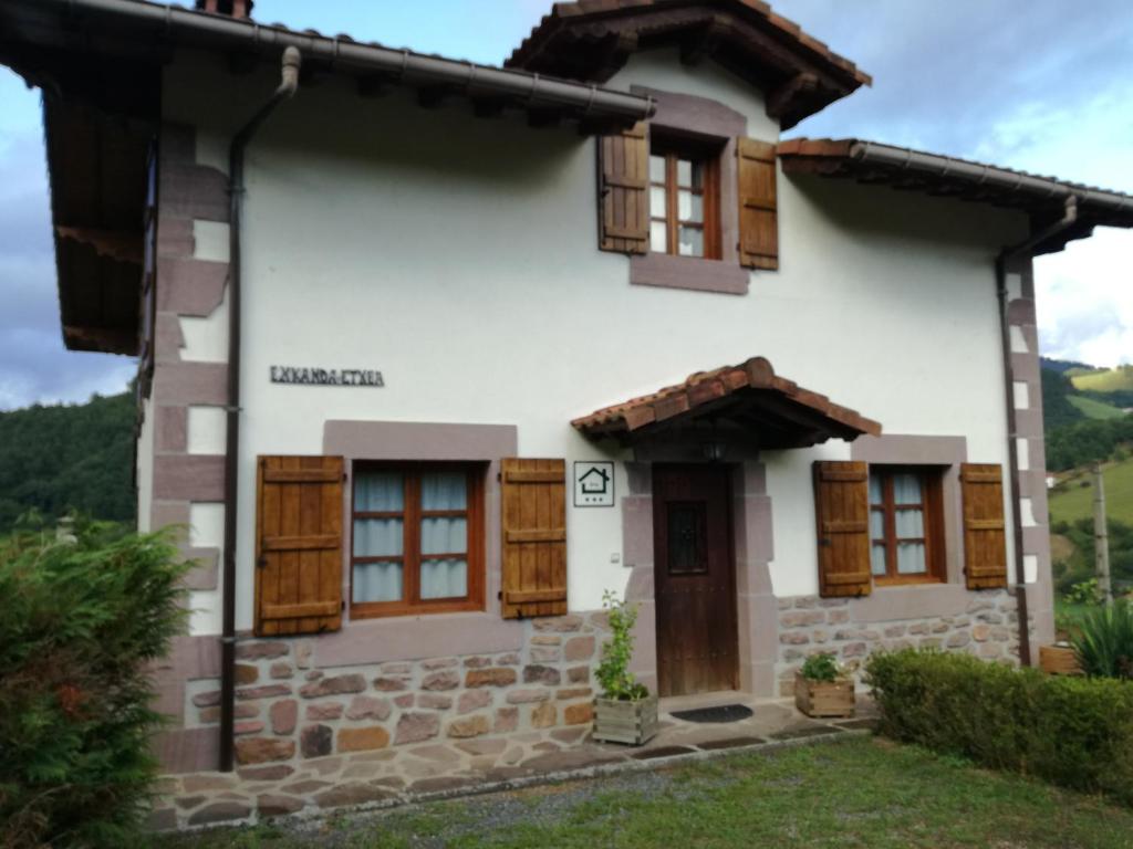 Casa Exkanda Etxeaimagen principal