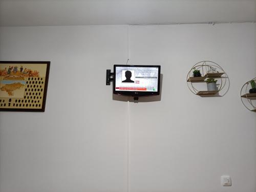 ImagenHabitación con vistas en Bádames compartido el piso con el propietario y otros huéspedes 1