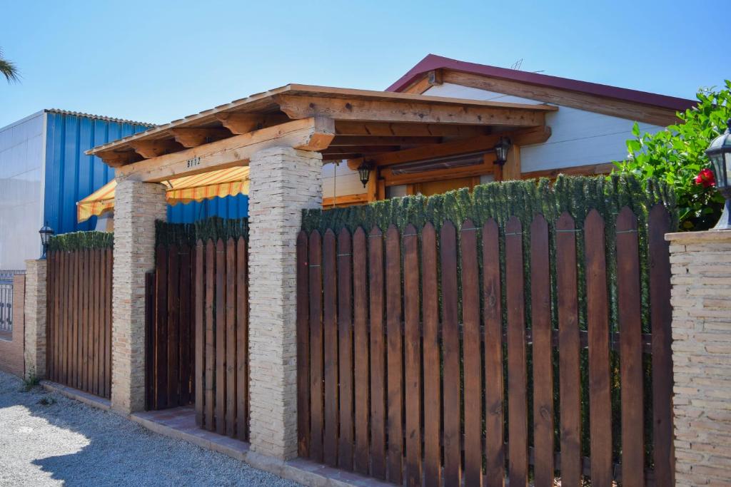 Confortable Bungalow en camping de La Mangaimagen principal