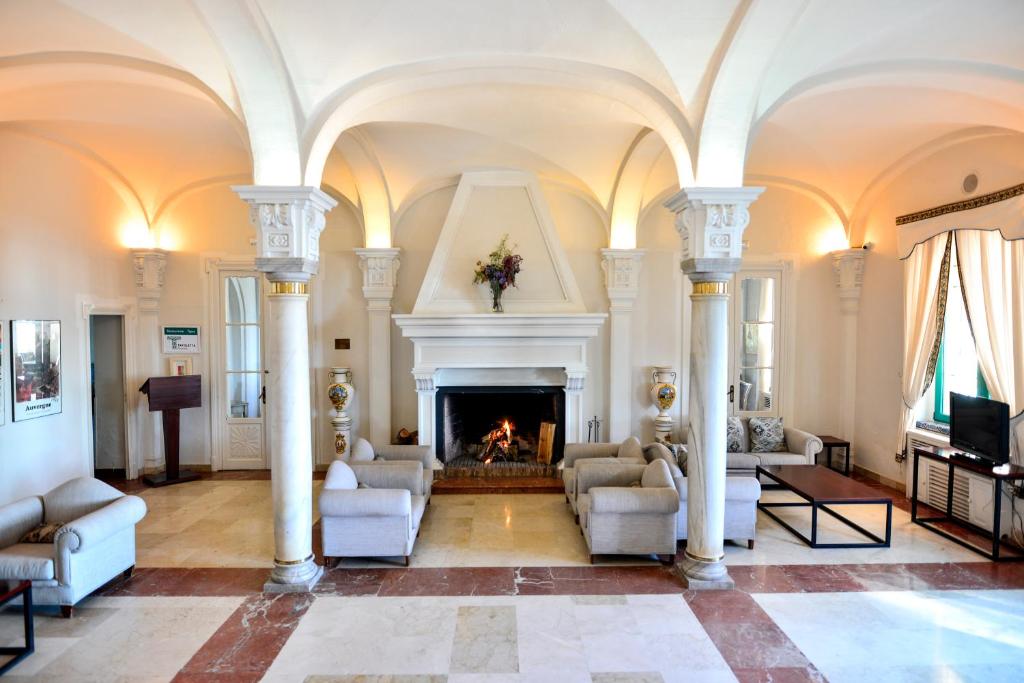 Hotel Oromanaimagen principal