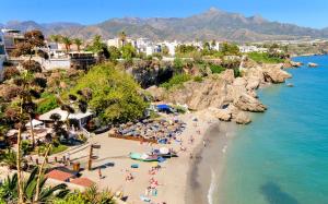 ImagenOlée Nerja Holiday Rentals by Fuerte Group 4