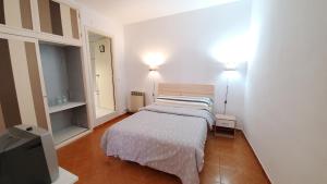 ImagenHostal Martes Cáceres Plaza Mayor - Tercer piso SIN ascensor 4