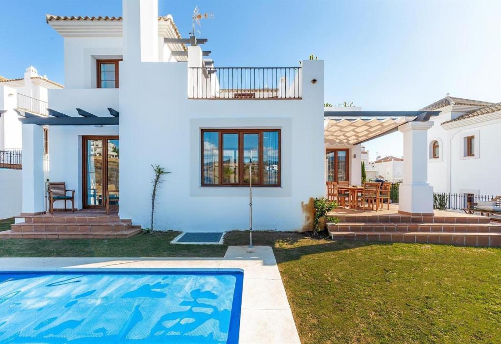 Amazing view to golf courses 14 paximagen principal