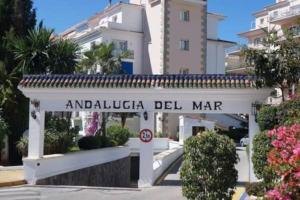 ImagenImpresionante Loft En Puerto Banus A Pie De Playa 5