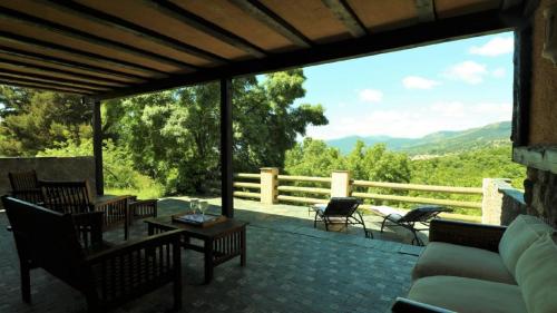 ImagenCasona De Navalmedio 1