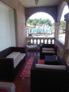 Imagenpiso chalet en playa samil 3