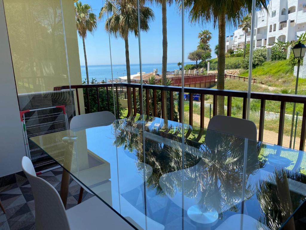 Sea and Sun next to the Beachimagen principal