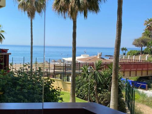 ImagenSea and Sun next to the Beach 1