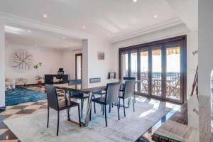 ImagenPuerto Banus Marbella Spain Large 3 bedroom 280m2 Apartment 218 3