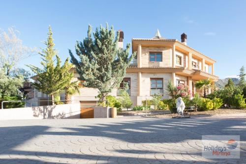 ImagenHOLIDAYS MIRANA 1