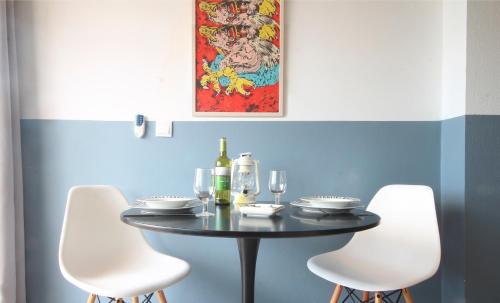 ImagenSunrise Estudio Zebra, con vistas mar y jardin 1