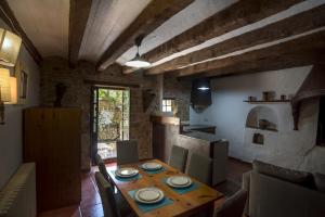 ImagenAlojamiento Rural Font del Roser 4