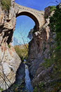 ImagenTres Puentes Anguiano Apartamentos & Habitaciones 3