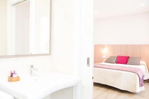 ImagenLinares Rooms Santiago 2