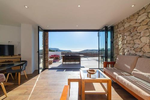 ImagenExclusiva villa con piscina en Agua Amarga, a 2km de la playa 1