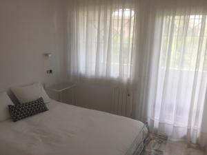 ImagenHabitaciones Turisticas Las Brisas 4