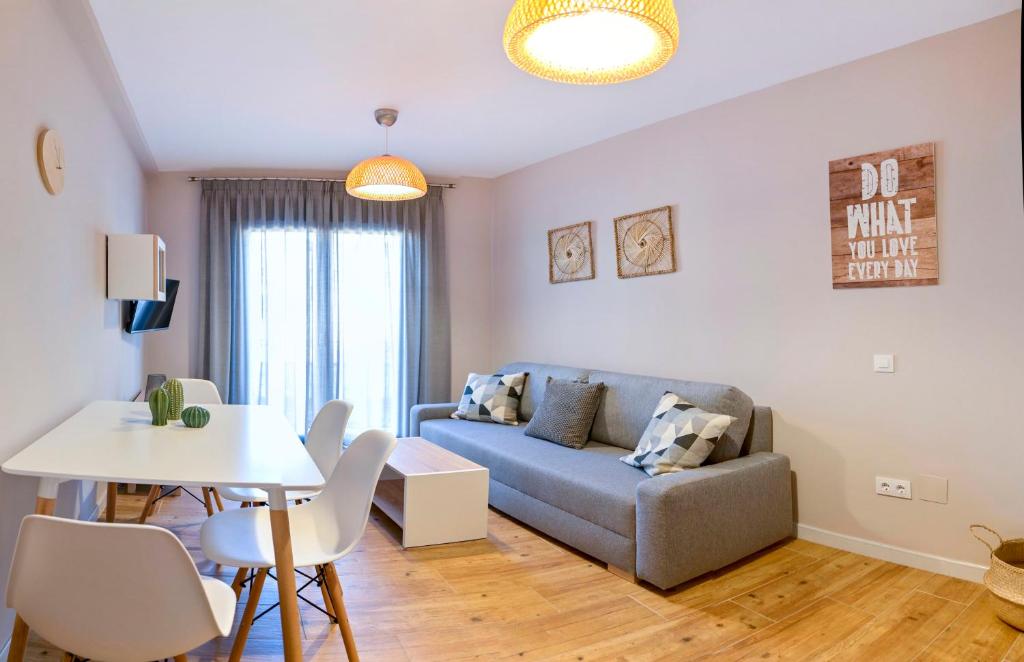 B - Apartamento exclusivo con piscina en El Torricoimagen principal