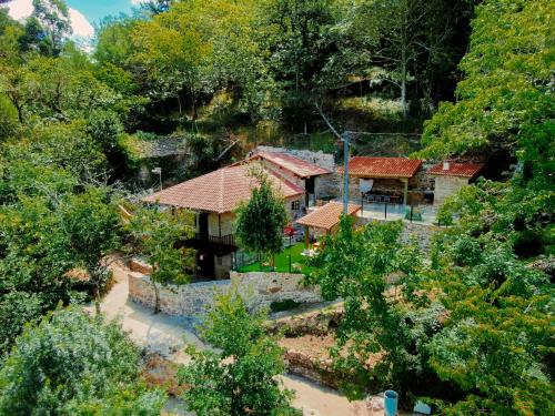 ImagenCasa Escondida Aveiga 1