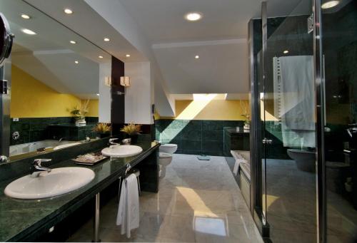 ImagenCatalonia El Pilar 2