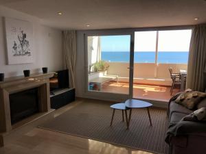 ImagenHomeAbroad Apartments - Ático Deluxe Fuengirola 3