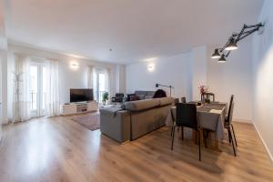 ImagenHellenhost - Gran Vía 6