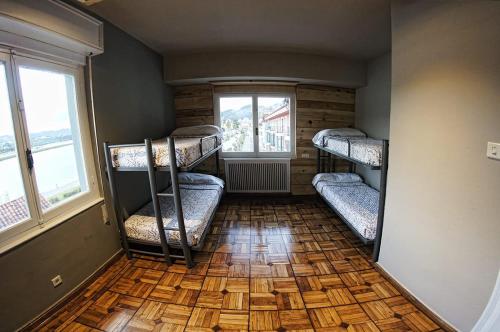 ImagenCarving Surf Hostel 2