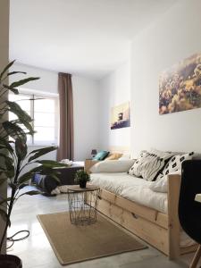 ImagenCadiz Inn Suites & Apartments 3