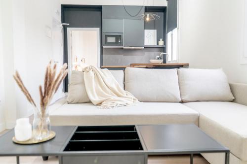 ImagenSuites Alfonso X 1