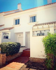 ImagenFantastic 3-Bedroom Holiday Home including Tennis and Pool Near Golf Course 4