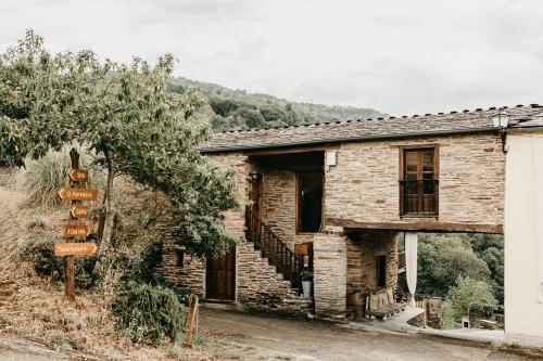 ImagenCasas de Outeiro 1