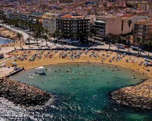 ImagenPrimera linea playa Del Cura 2