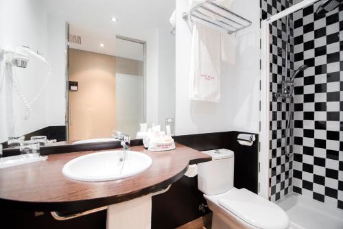 ImagenPetit Palace Plaza de la Reina 1