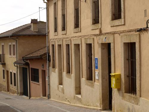 ImagenAlbergue Fresno de Cantespino - La Tormenta 2