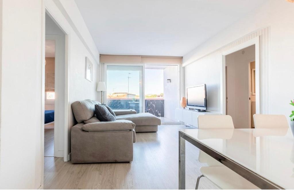 Calafell playa lateral marimagen principal