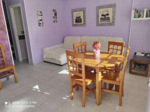 ImagenBungalow soleado a 100 metros de La Playa 5