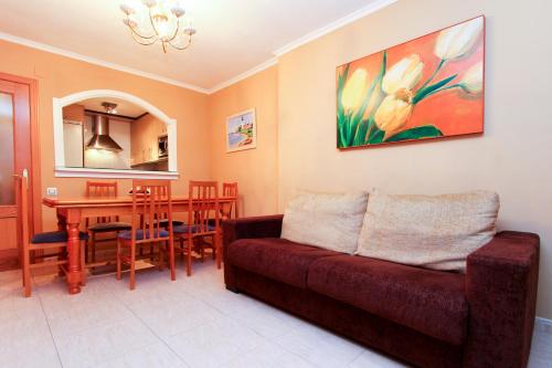 ImagenCarlos V Planet Costa Dorada 2