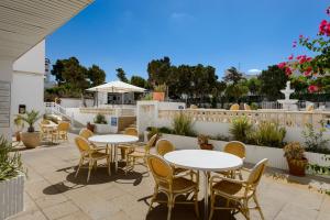 ImagenApartamentos San Antonio Beach 3