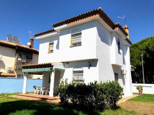 ImagenChalet Nervión cerca la Barrosa 1