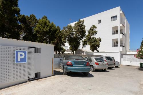 ImagenApartamentos San Antonio Beach 2