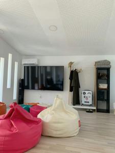 ImagenCabaña de diseño con jardin de 1200m2 8