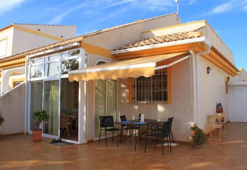 ImagenSeaside House in El Mojon 1