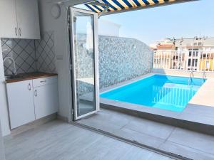 ImagenPORT ROYAL B2, 3º2 5