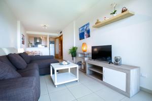 ImagenMILLENIUM 1 2-2 4