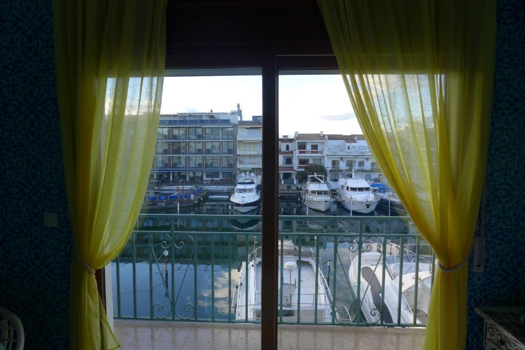 Port 27imagen principal