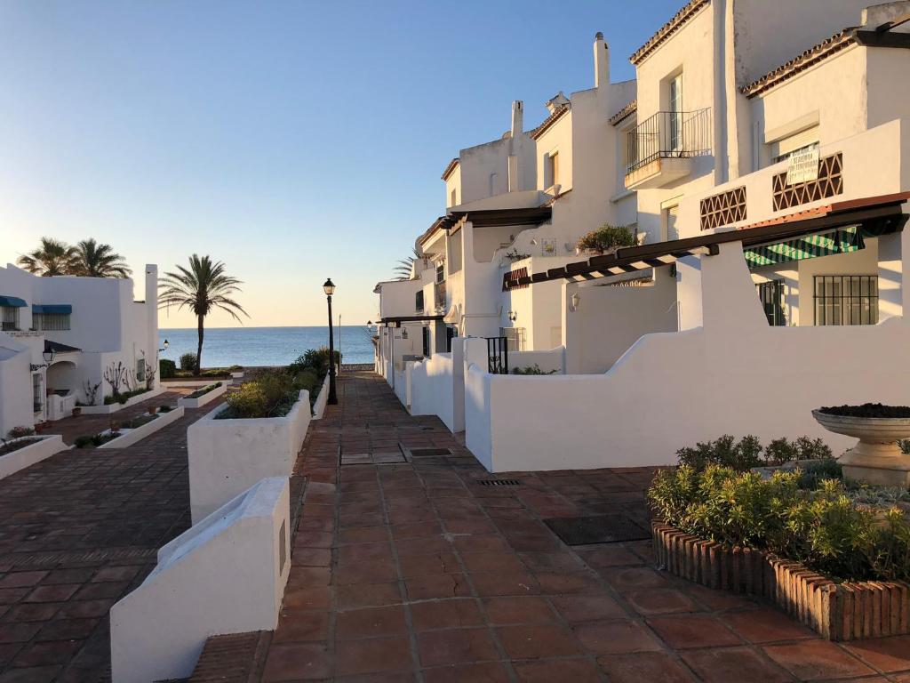 Urb Los Flamencos Casa D-61 Sabinillas Málagaimagen principal